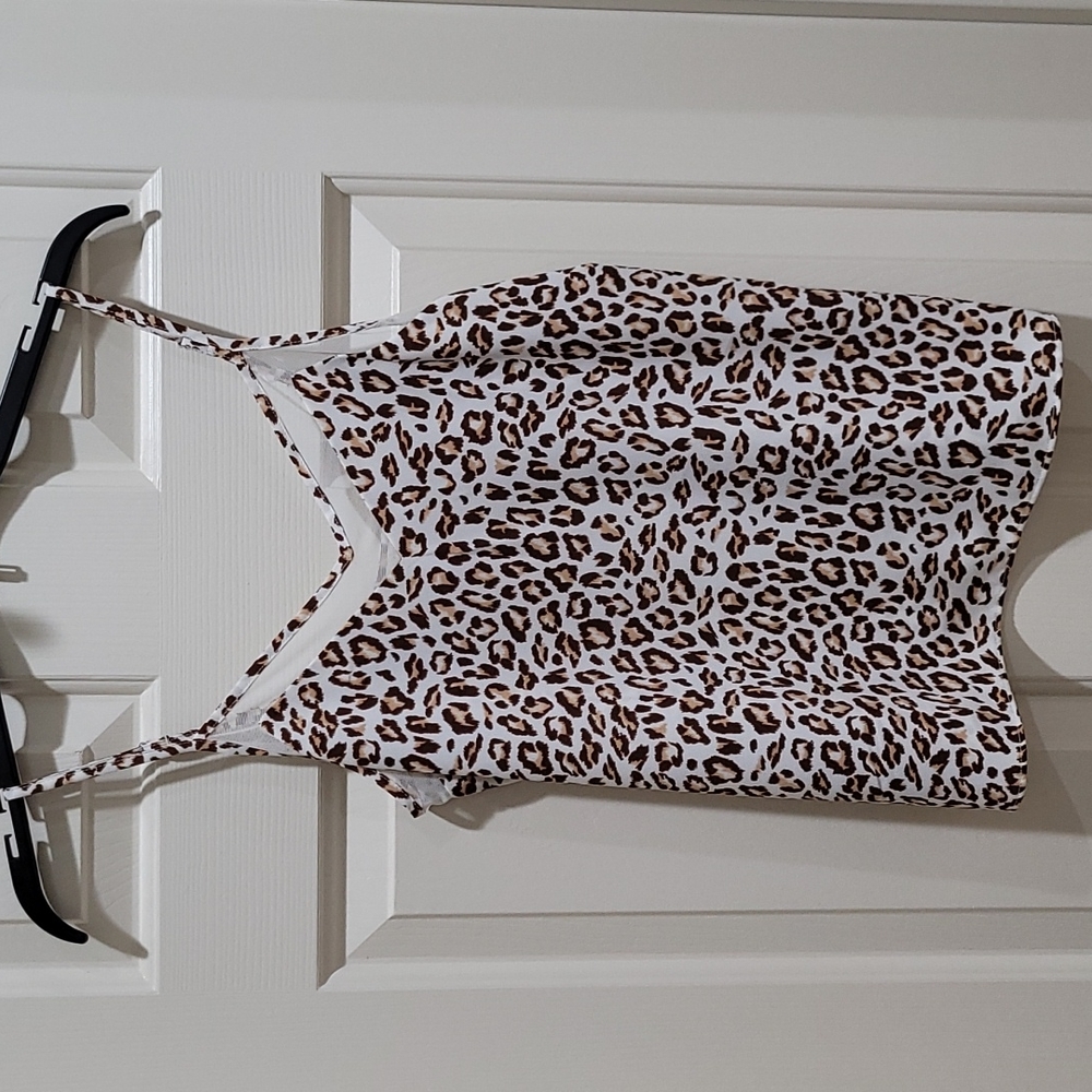 [NWT] NINE WEST Size XS Layering Cami Leopard Print